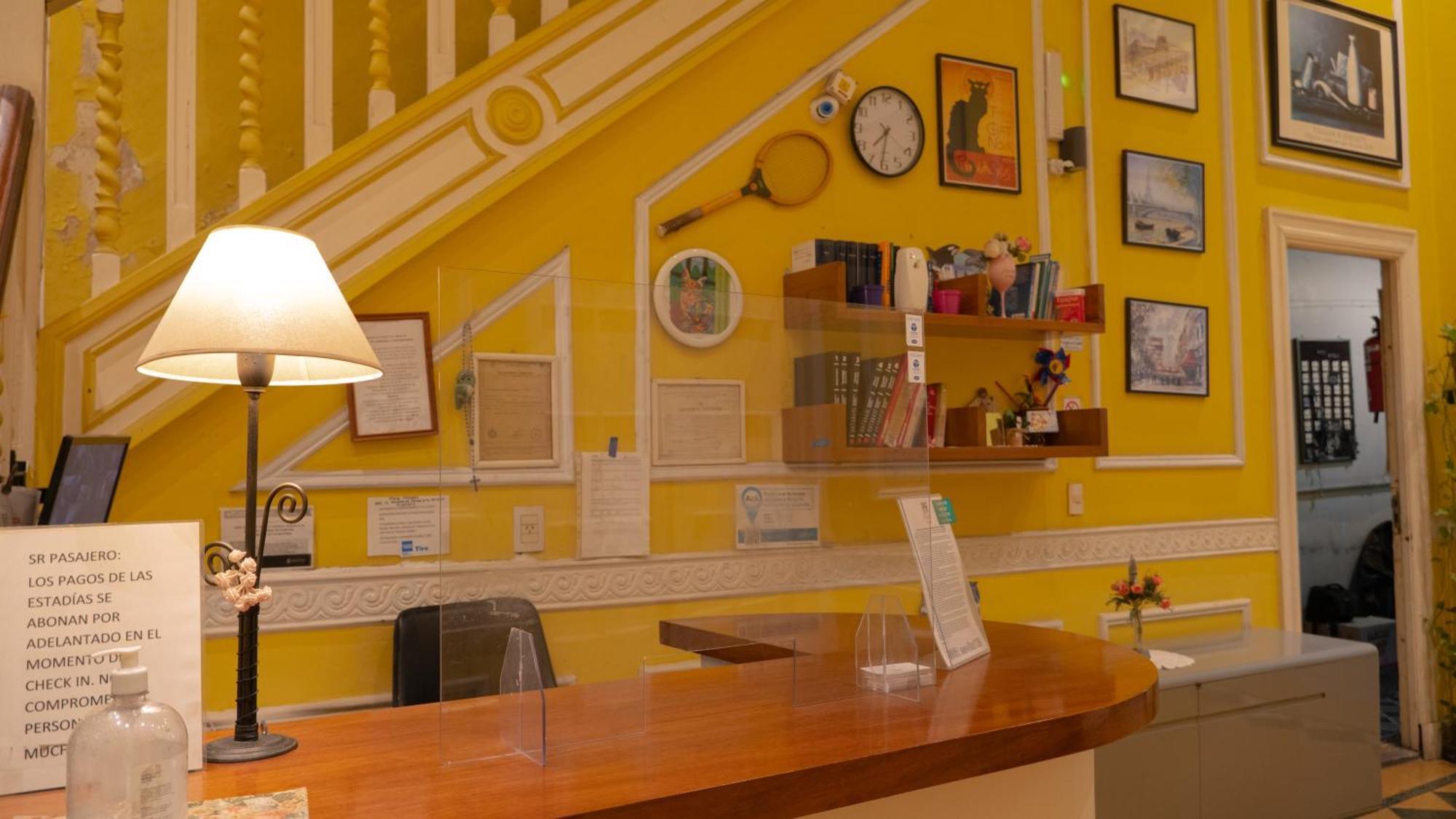 Sevilla Home Hotel Буенос Айрес Екстериор снимка