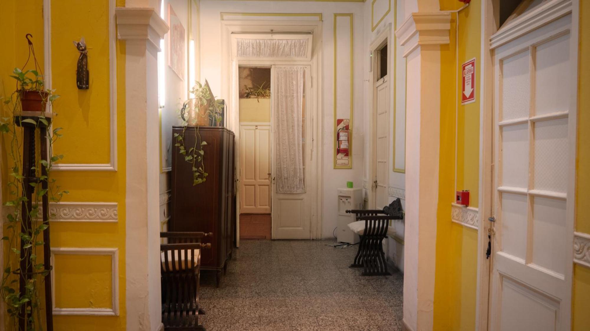 Sevilla Home Hotel Буенос Айрес Екстериор снимка